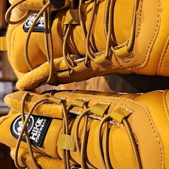 💖 HIKE FOOTWEAR DARK GOLDEN MUSTARD Hiking Boots  (💲price reduced!) 💖 NWT - Picture 15 of 15
